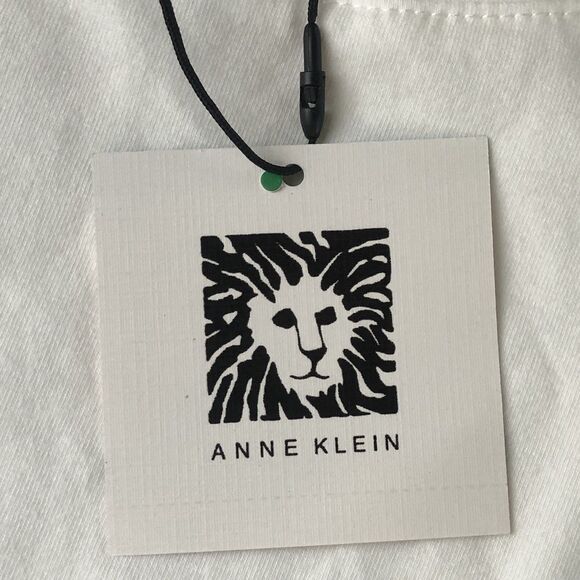 Anne Klein Women’s Scalloped Neck Tank Bright White Size Large NWT - Picture 11 of 15